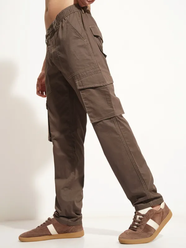 Highlander Men Brown Straight Fit Solid Cargo