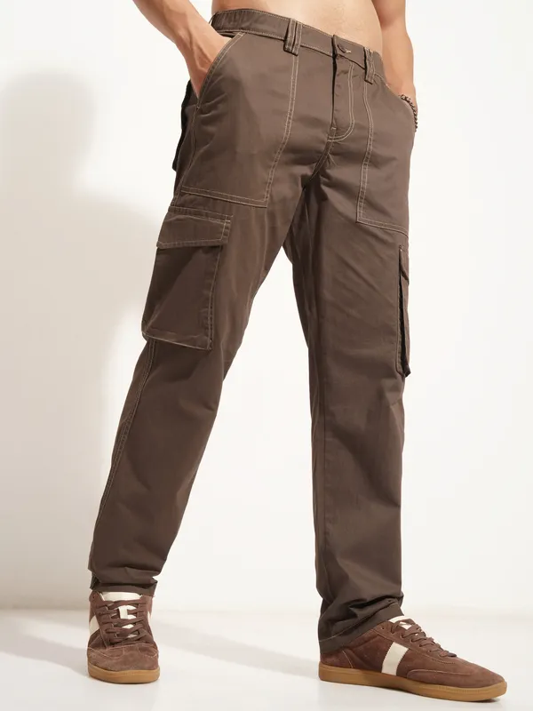 Highlander Men Brown Straight Fit Solid Cargo