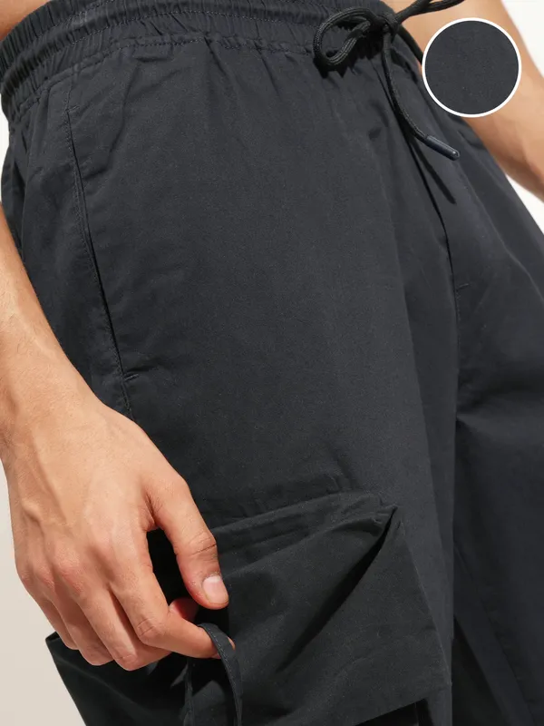 Highlander Men Blue Straight Fit Solid Cargo