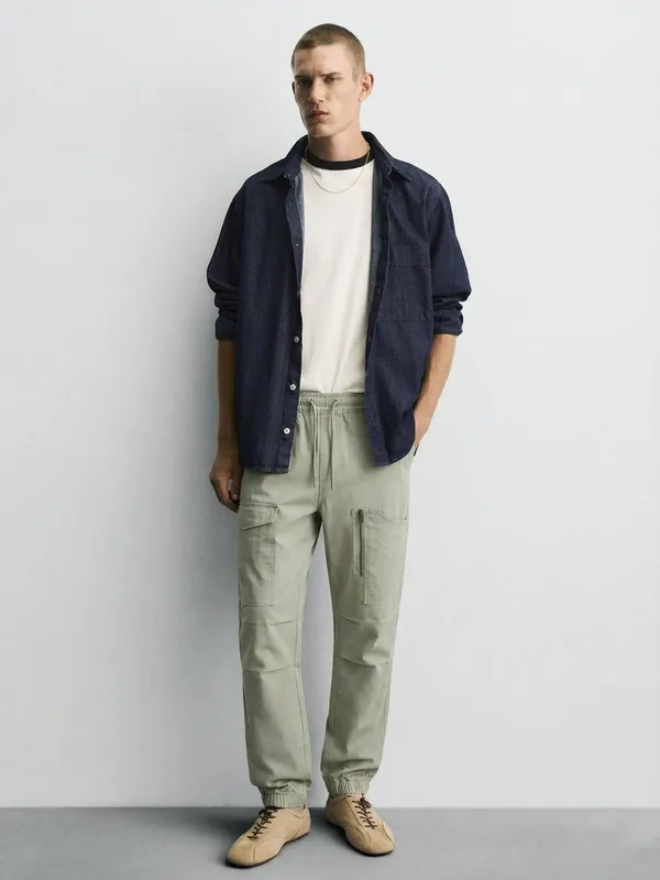 Highlander Men Grey Straight Fit Solid Joggers