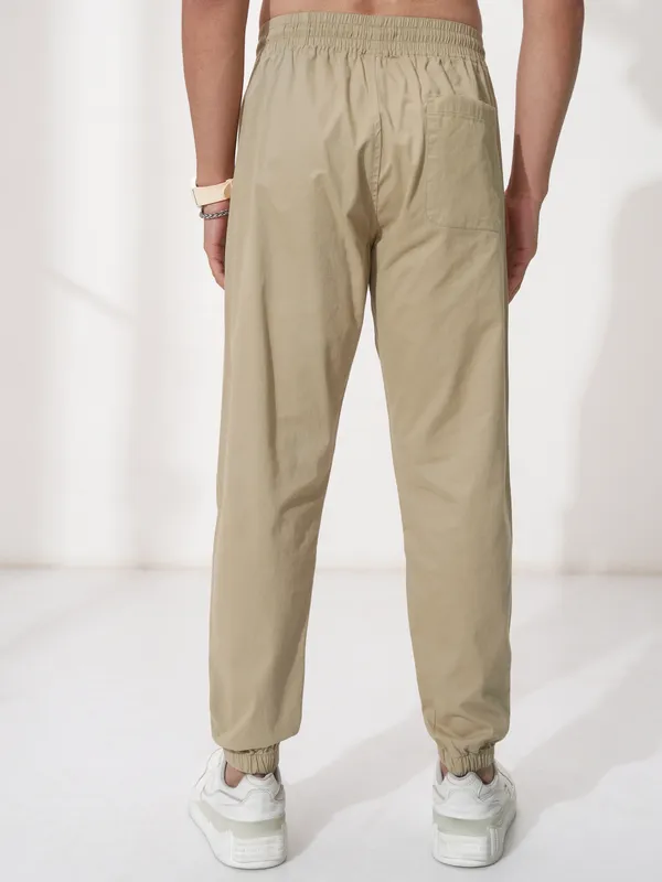 Highlander Men Brown Solid Straight Fit Joggers