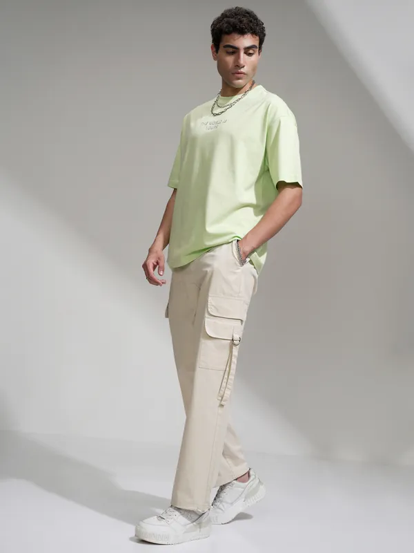 Highlander Men Beige Straight Fit Solid Cargos