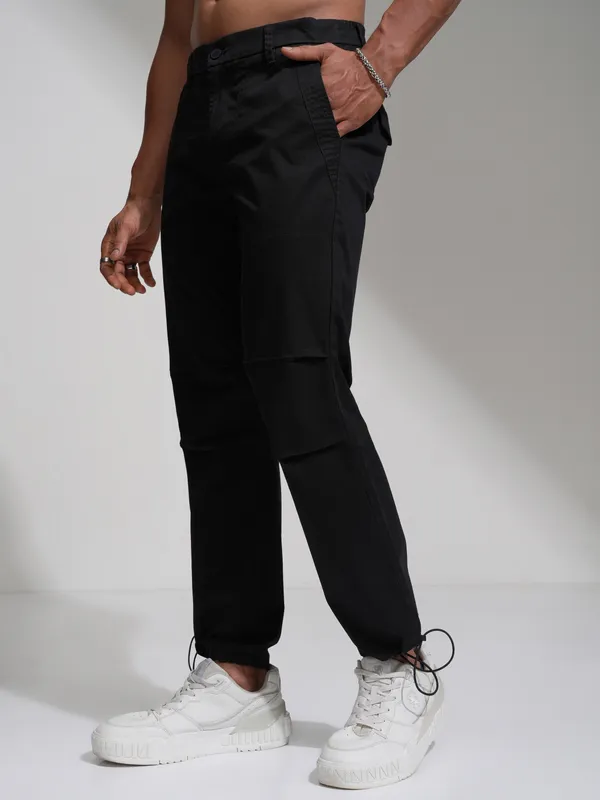 Highlander Men Black Straight Fit Wide Leg Casual Trouser