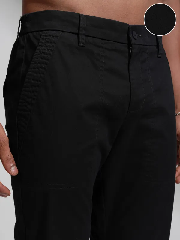 Highlander Men Black Straight Fit Wide Leg Casual Trouser