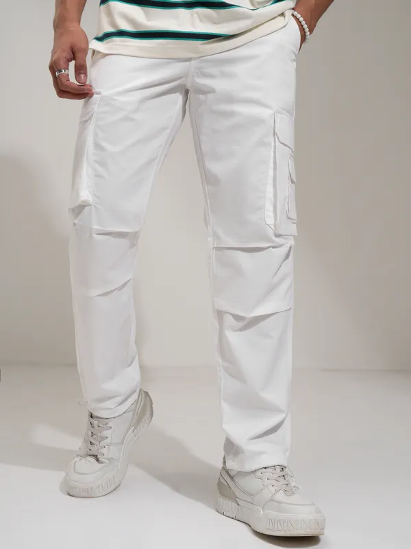 Highlander Men White Straight Fit Solid Cargos