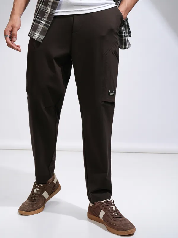 Highlander Men Brown Tapered Fit Solid Joggers