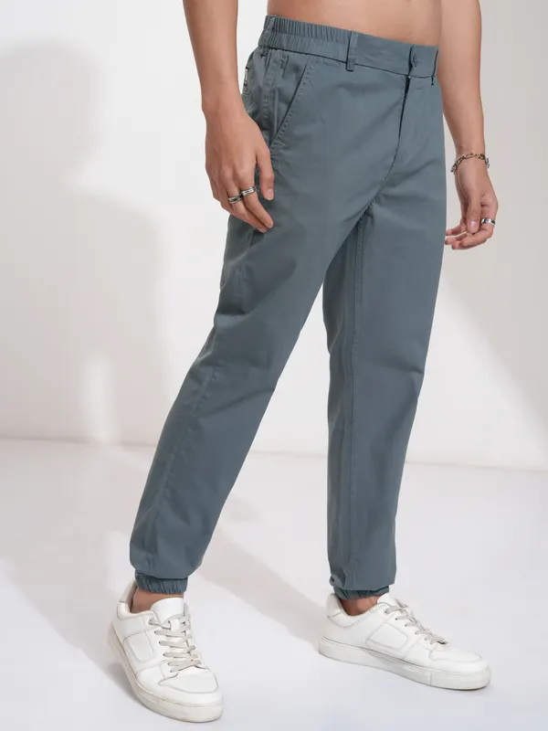 Highlander Men Blue Slim Fit Solid Joggers