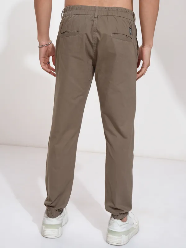 Highlander Men Brown Slim Fit Solid Joggers