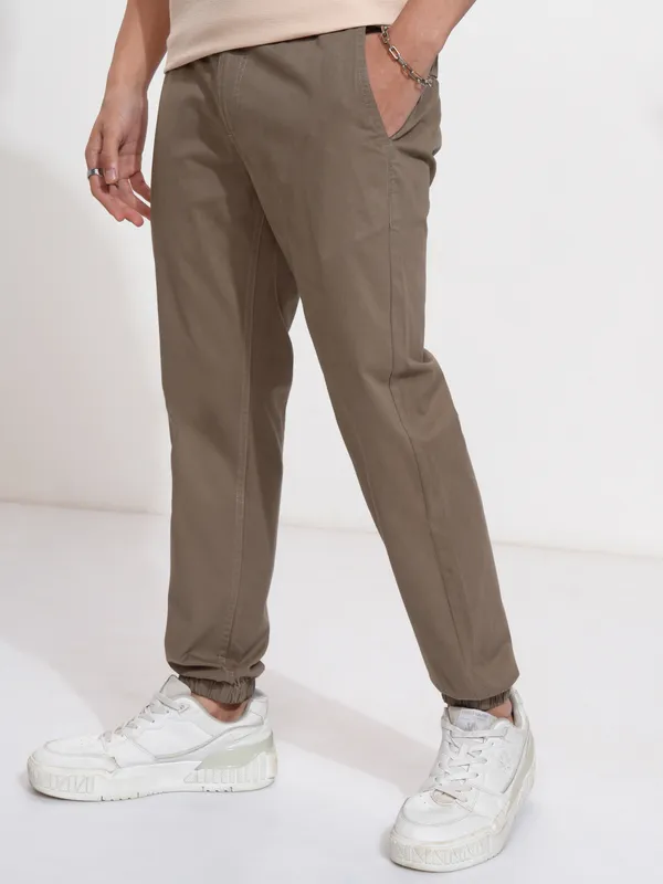 Highlander Men Brown Slim Fit Solid Joggers