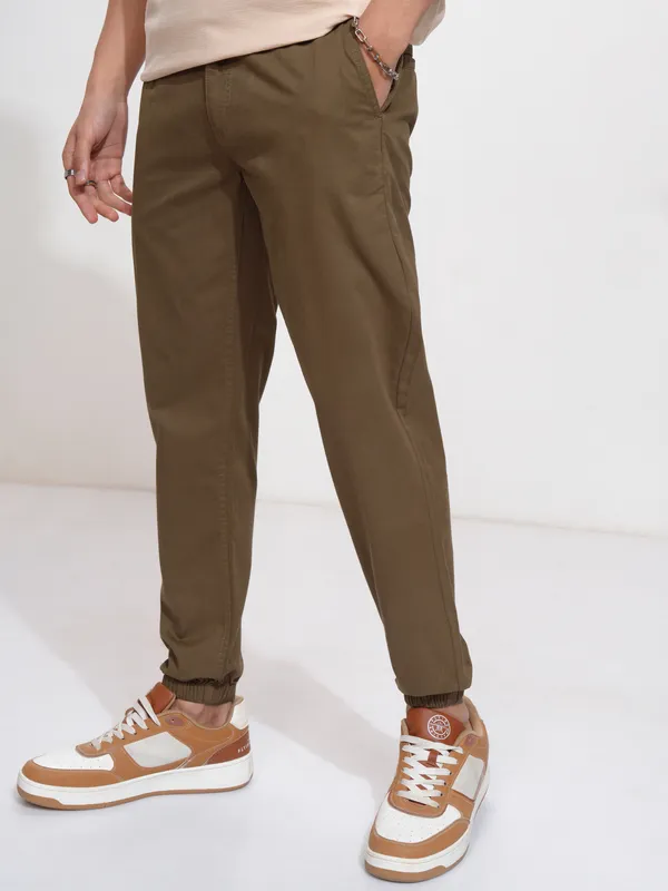 Highlander Men Brown Slim Fit Solid Joggers