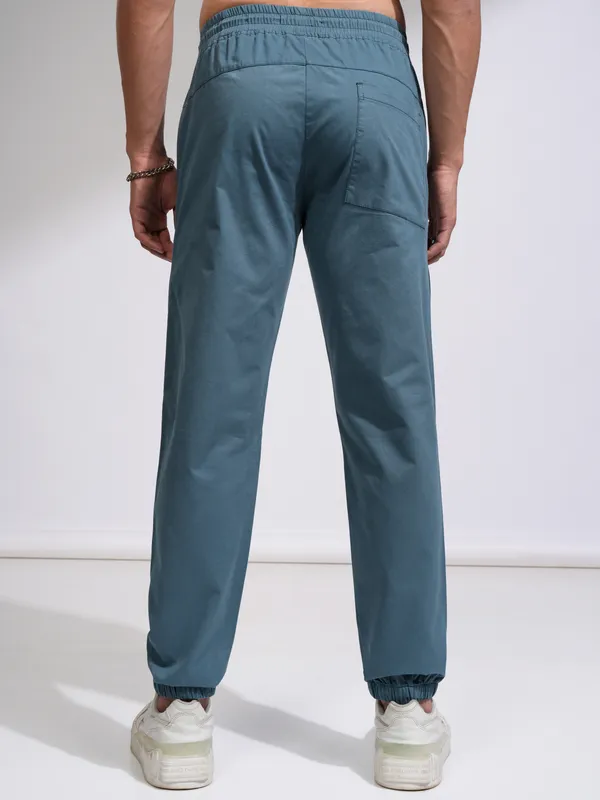 Highlander Men Blue Slim Fit Solid Joggers