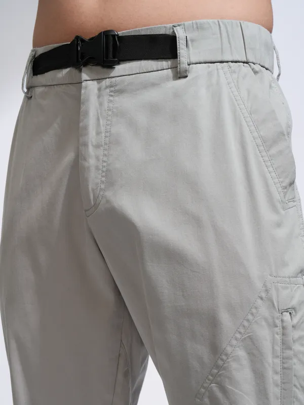 Highlander Men Grey Relaxed Fit Solid Joggers