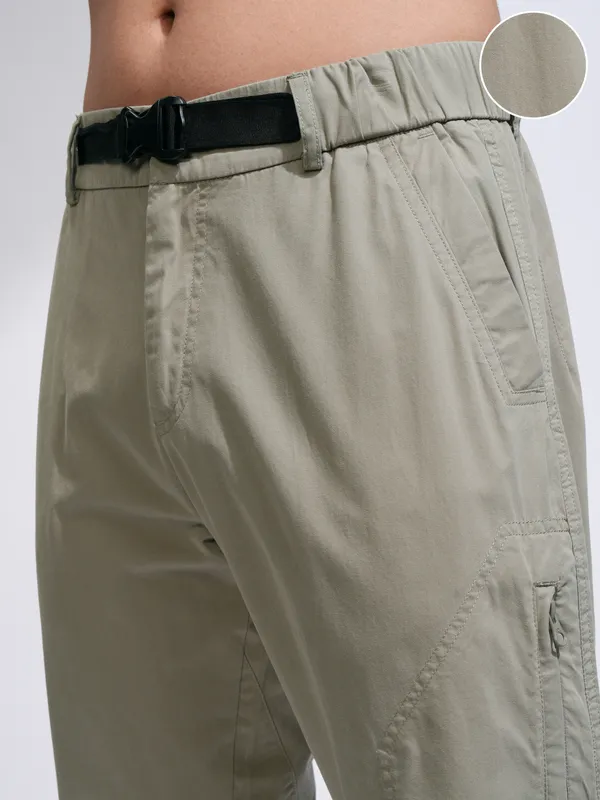 Highlander Men Grey Relaxed Fit Solid Joggers