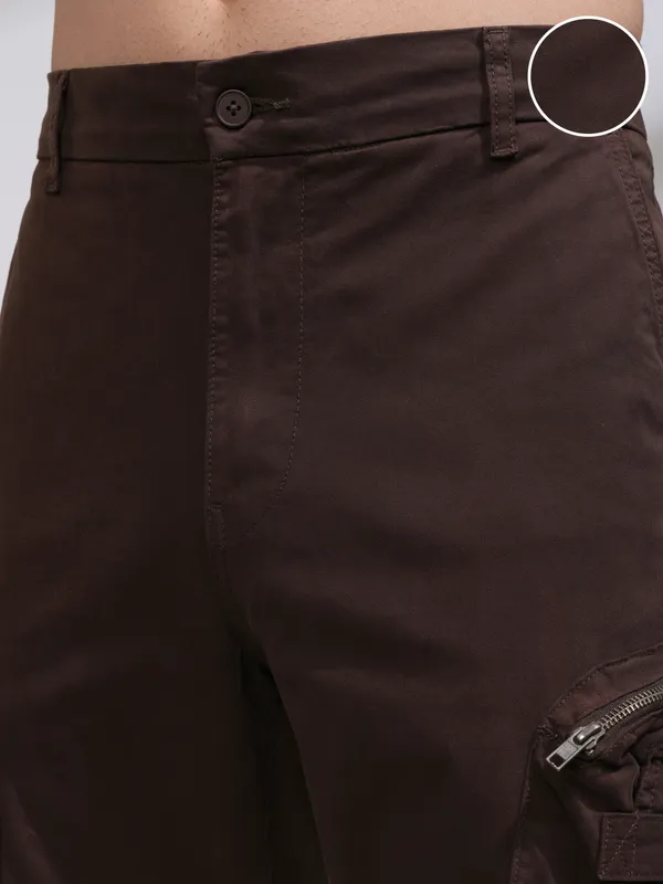 Highlander Men Brown Straight Fit Solid Casual Trouser
