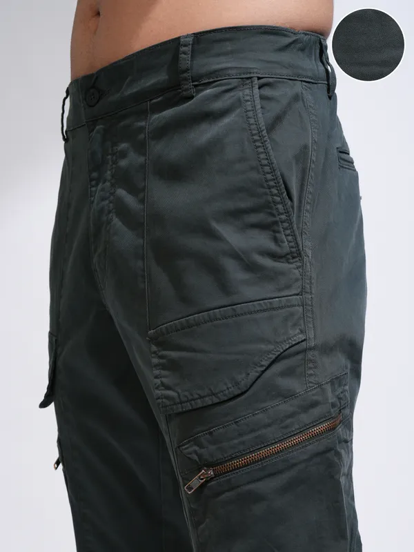 Highlander Men Blue Straight Fit Solid Cargos
