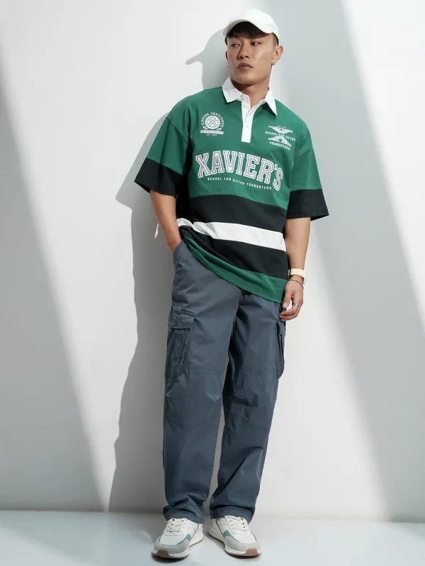 Highlander Men Blue Solid Loose Fit Cargos