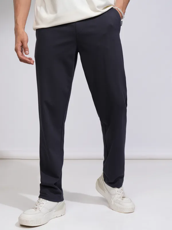Highlander Men Navy Blue Solid Relaxed Fit Casual Trouser