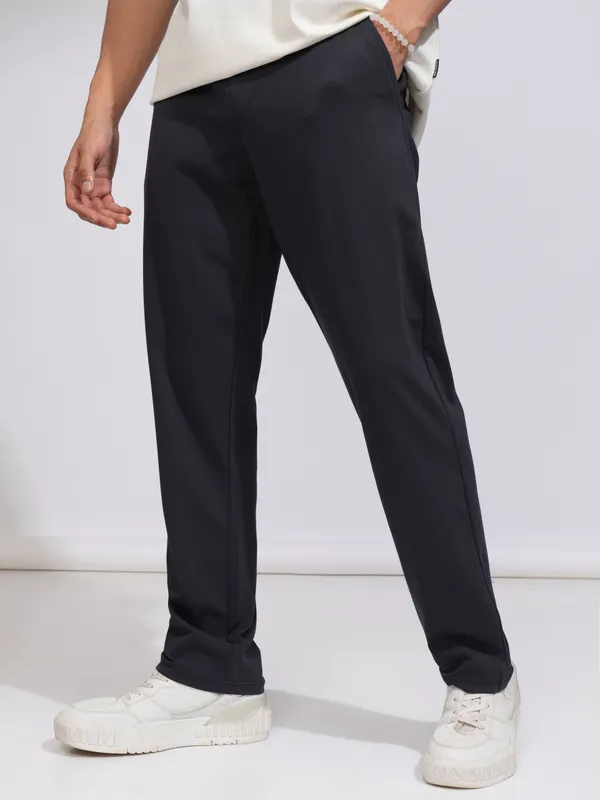 Highlander Men Navy Blue Solid Relaxed Fit Casual Trouser