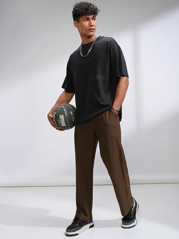 Highlander Men Brown Straight Fit Solid Casual Trouser