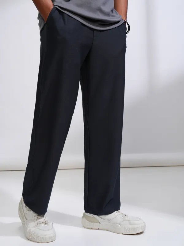 Highlander Men Navy Blue Straight Fit Solid Casual Trouser