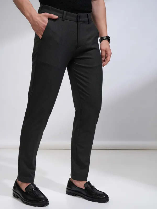 Highlander Men Grey Melange Slim Fit Solid Casual Trouser