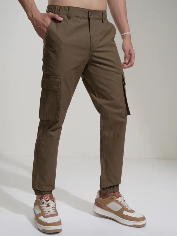 Highlander Men Brown Slim Fit Solid Joggers