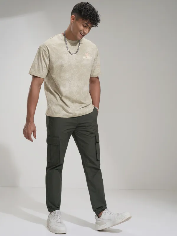 Highlander Men Green Slim Fit Solid Joggers
