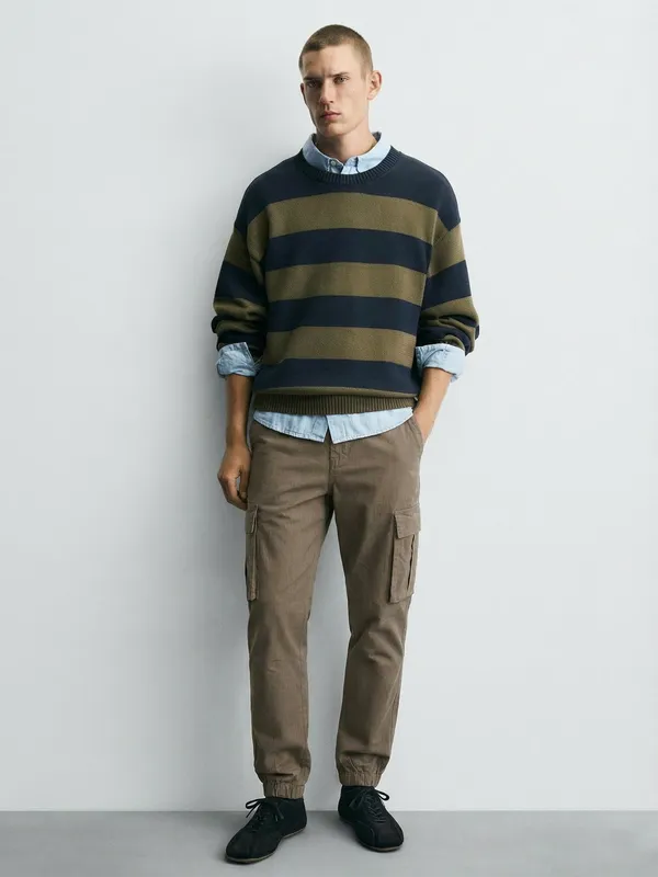 Highlander Men Brown Slim Fit Solid Cargo