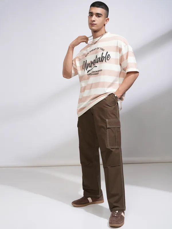 Highlander Men Brown Straight Fit Solid Cargos