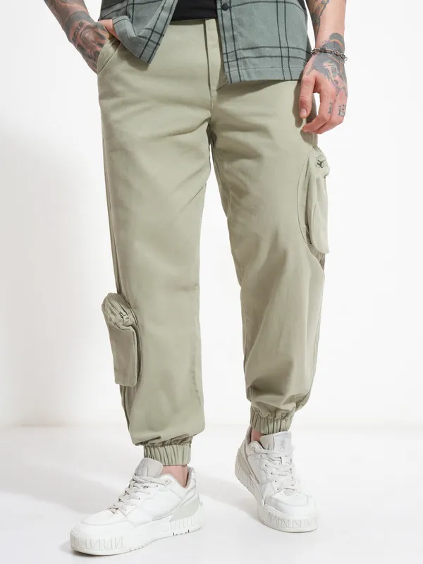 Men Straight Fit Cargos