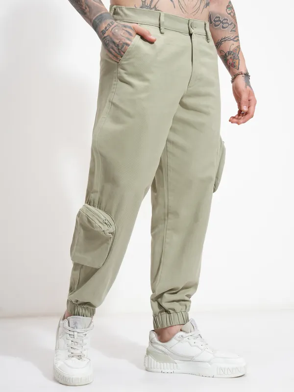 Men Straight Fit Cargos