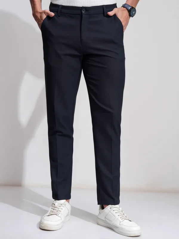 Highlander Men Navy Blue Slim Fit Solid Casual Trouser
