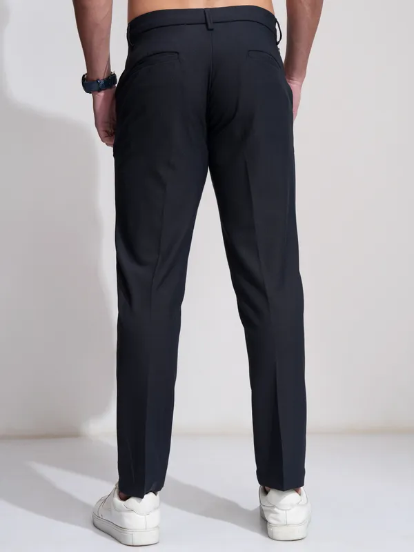 Highlander Men Navy Blue Slim Fit Solid Casual Trouser