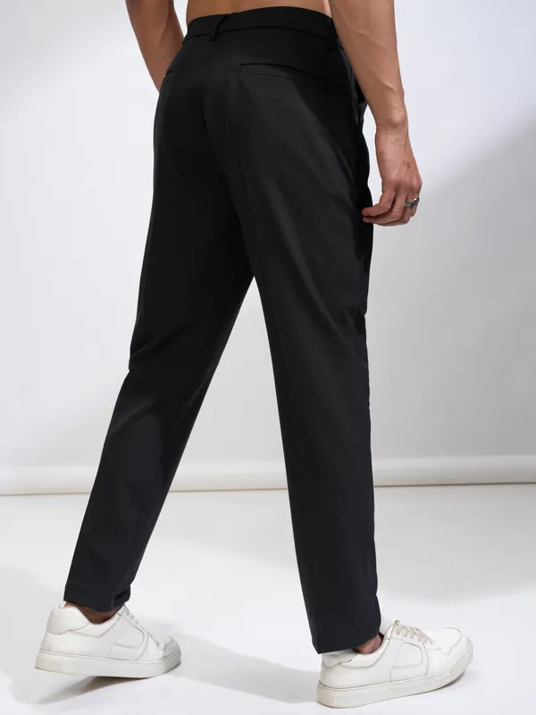 Highlander Men Black Slim Fit Solid Casual Trouser