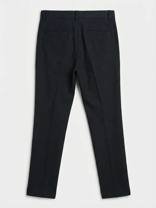 Highlander Men Navy Blue Slim Fit Solid Casual Trouser