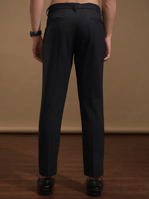 Highlander Men Navy Blue Slim Fit Solid Casual Trouser