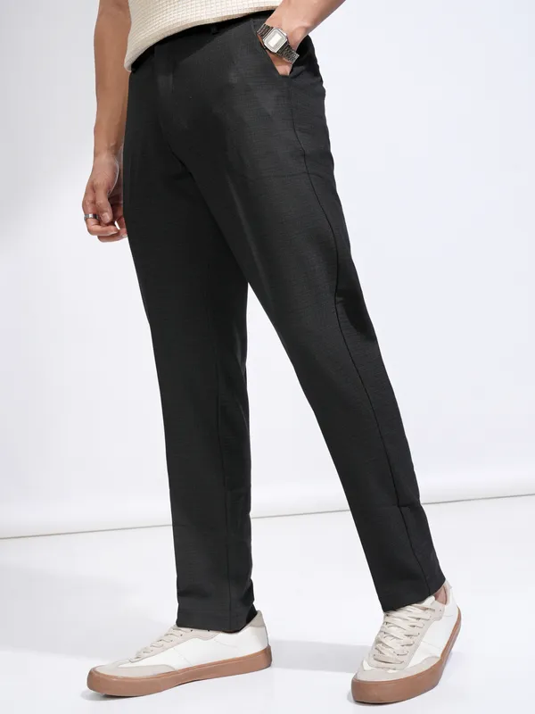Highlander Men Black Slim Fit Solid Casual Trouser
