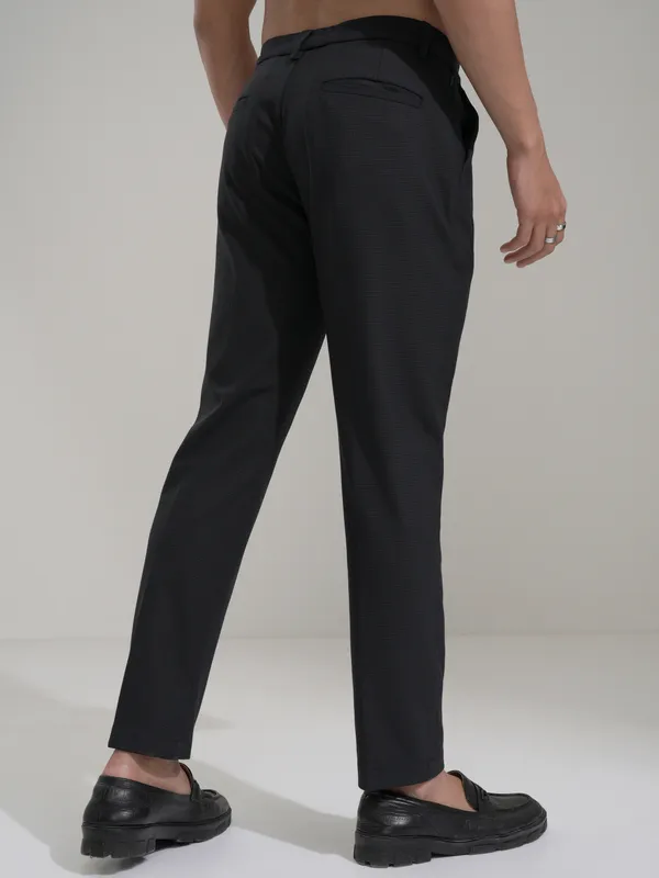 Highlander Men Navy Blue Slim Fit Solid Casual Trouser