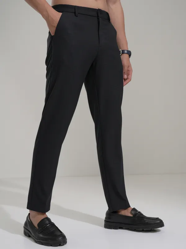 Highlander Men Navy Blue Slim Fit Solid Casual Trouser