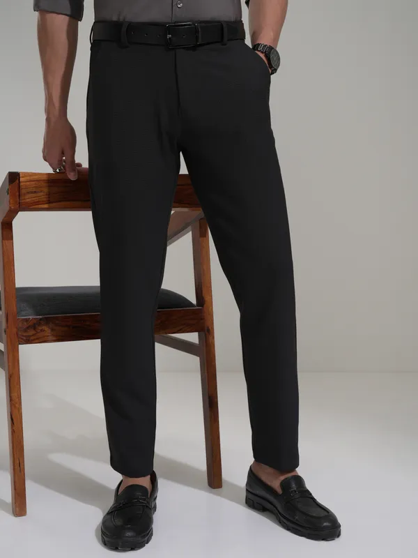 Highlander Men Charcoal Slim Fit Checked Casual Trouser