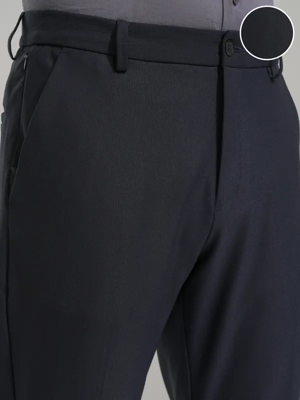 Highlander Men Navy Blue Slim Fit Solid Casual Trouser