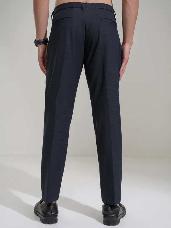 Highlander Men Navy Blue Slim Fit Solid Casual Trouser