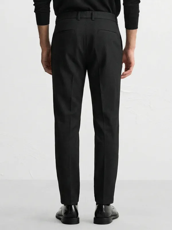 Highlander Men Black Slim Fit Solid Formal Trouser