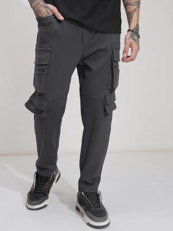 Highlander Men Grey Tapered Fit Solid Joggers