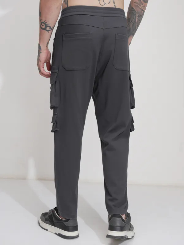 Highlander Men Grey Tapered Fit Solid Joggers