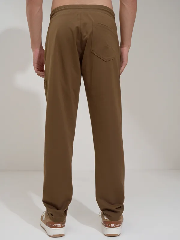 Highlander Men Brown Relaxed Fit Solid Cargos