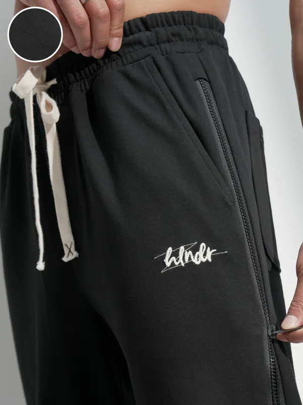 Highlander Men Black Solid Straight Fit Regular Trousers