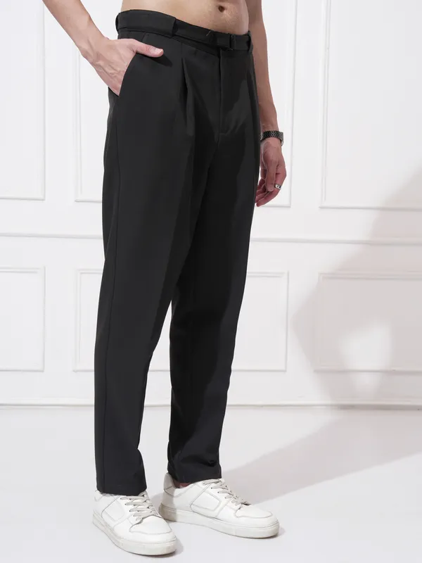 Men Tapered Fit Korean Pant