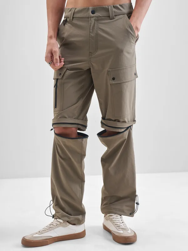 Highlander Men Pink Relaxed Fit Solid Cargos