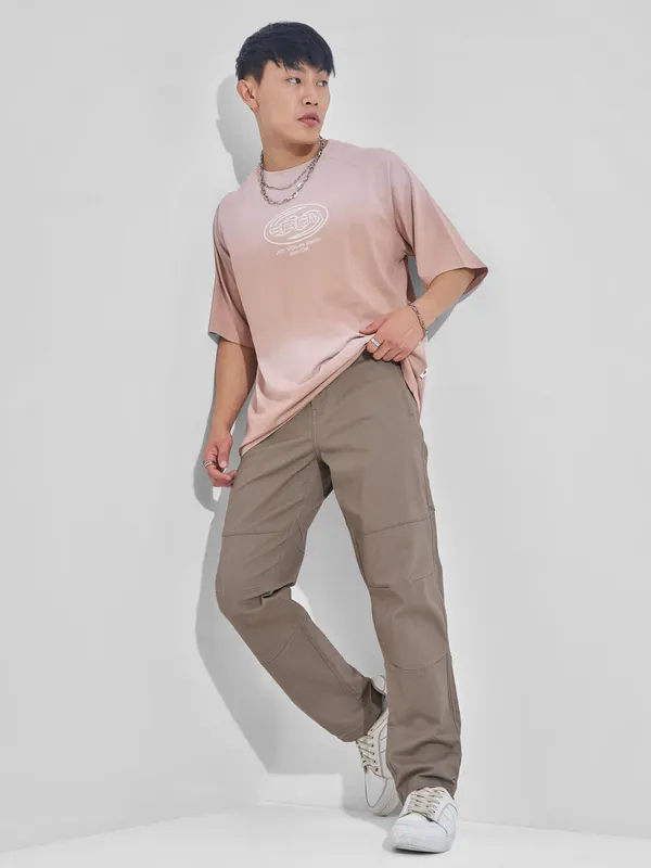 Highlander Men Taupe Relaxed Fit Solid Cargos